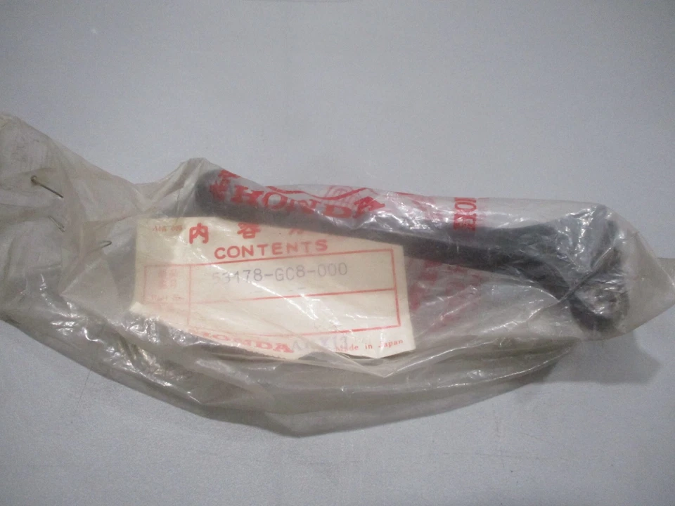 NOS Honda OEM Left Handlebar Lever 1983-1985 NH80 53178-GC8-000 - Image 1 of 1