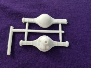 Kenworth W-925 REAR AXLE from AMT 1:25 Model Kit - Picture 1 of 8