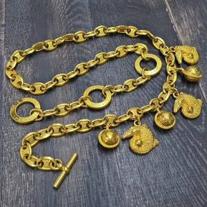 Cinturón de cadena vintage con dije de cocodrilo bola estrella chapado en oro CELINE #1060c Rise-on - Imagen 1 de 10