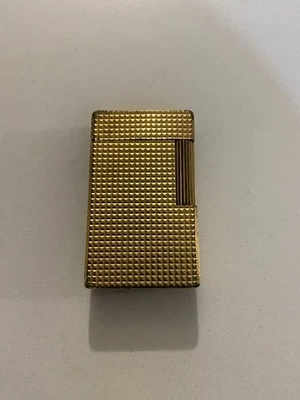 Accendino ST DuPont Placcato oro Anni 70  - Immagine 1 di 4