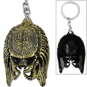 Aliens vs Predator Keychain LIMITED EDITION Yautja Hunter Metal Bronze Finish - Foto 1 di 2