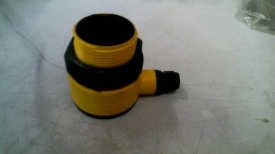 BANNER T30RW3FF200Q1 EZ BEAM T30 200MM 20-250VAC DARK OPERATE 4PIN -FREE SHIP - Image 1 of 2