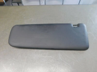 82-88 BMW E28 5-Series Front Sun Visor Right Black 525i 524td 535is 533i 528e M5 - Image 1 of 4