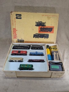 Marx HO Sears Allstate #9963 Train Set in Original Box + Village Lot UNTESTED - Picture 1 of 24