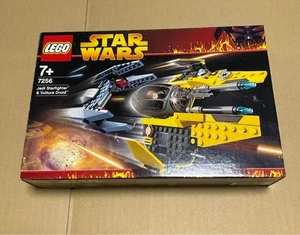LEGO 7256 Jedi Starfighter and Vulture Droid Star Wars Normal Episode III 2005 - Picture 1 of 5