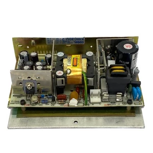 Fuente de alimentación CoSel 85-132VAC entrada 5V 1.5-3A 15V .5A KMC30U-2 - Imagen 1 de 8
