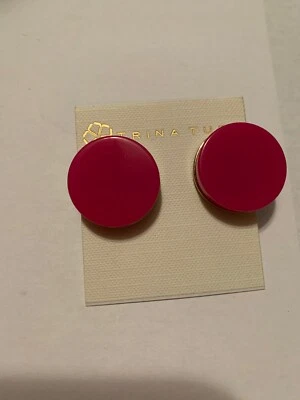 Brincos com clipe de disco de resina Trina Turk US$ 48 A22 - Imagem 1 de 4