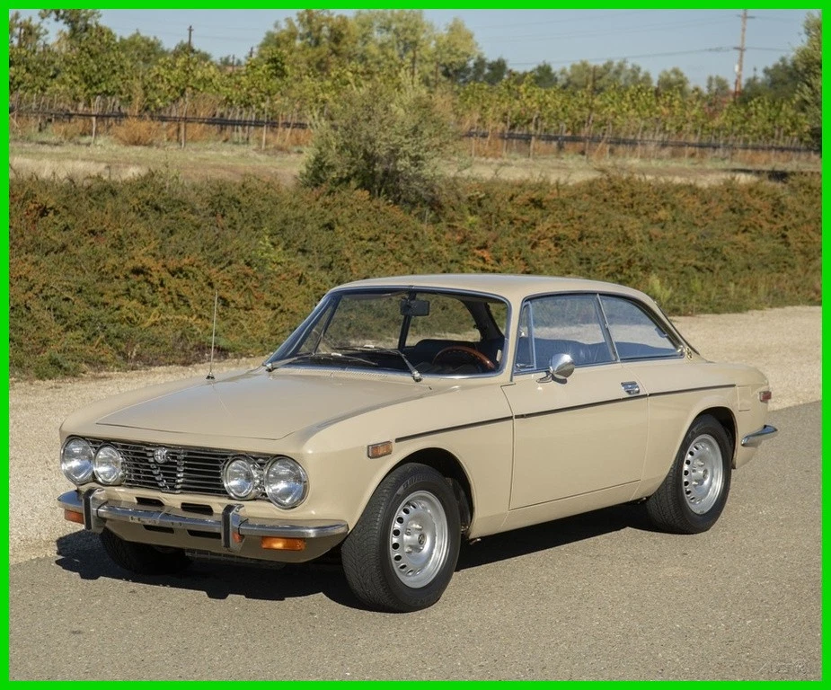 Alfa Romeo GTV Bertone 1973 cupé Foto 1 de 4