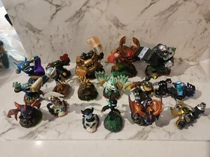 Skylanders bulk lot x15 + Activision Video Game Figures (Lot 5) - Picture 1 of 17