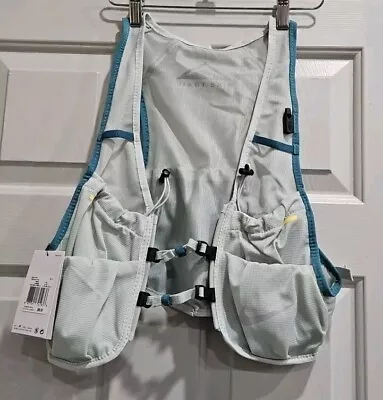 Nike Mens Running Trail Vest Gray NWT Size L / XL N1008660-008 Lightweight - Image 1 of 2