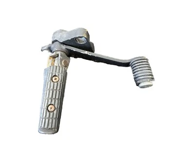 91 Yamaha FZR600 FZR 600 1991 estriba delantera derecha pedal freno Foto 1 de 4