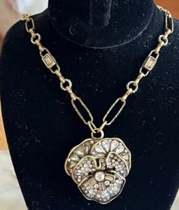 NEW Sweet Romance Art Deco Pave Crystal Pansy Chain Necklace Swarovski Crystals - Picture 1 of 9