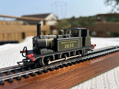 OO Dapol Terrier Class Steam Locomotive - Southern #2635 - TESTED - Image 1 of 4