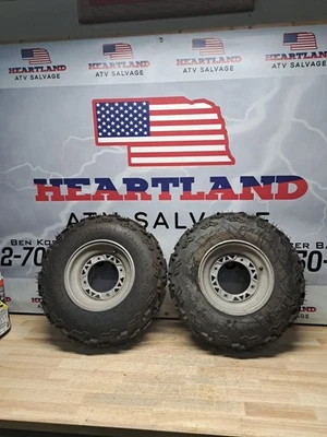 Комплект передних колес 1995 Polaris Boss 300 2x4 обод шины Carlisle 22 7 10 Trail Wolf  - Изображение 1 из 4