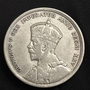 1935 Canada $1 Silver Jubilee 428,707 Mintage KM 30 (cleaned?) - Picture 1 of 2