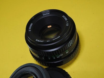 Vintage Vivitar 50mm f1.9 Lens 49mm filter thread pentax pk mount lens hood - Image 1 of 4