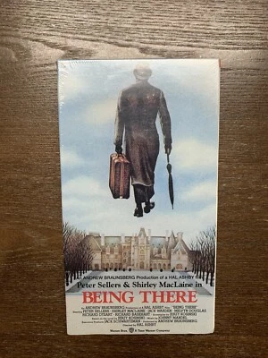 Being There VHS 1984 Release Peter Sellers - Shirley MacLaine Factory Sealed  Foto 1 de 4