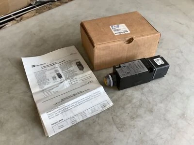 EATON E51ALT16PCU INDUCTIVE PROXIMITY SENSOR 20-264VAC/DC 222 - Image 1 of 4