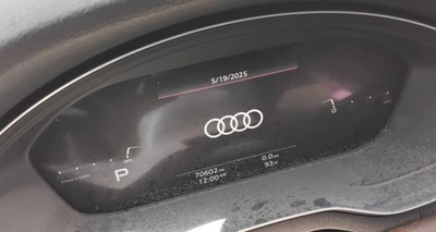 2021-2021 Q5 OE Speedometer Gauge Cluster 70K Miles Audi - Image 1 of 4