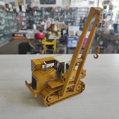 Modellino RL 52 Liebherr Conrad 1:50 Ferro Pesante - Immagine 1 di 4