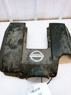 Nissan Armada V8 2004-2006 5,6 L cubierta del motor cubierta de válvula conjunto de molduras OEM usado Foto 1 de 4