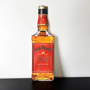 Letrero de 30" Jack Daniels Tennessee Fire Whiskey grande premium grapadora de metal de hojalata - Imagen 1 de 10