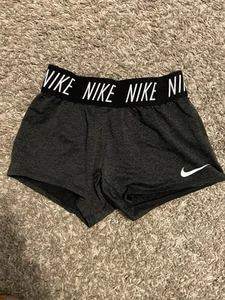 Nike Pro Girl's Dri-Fit Shorts Size Xsmall - Picture 1 of 3