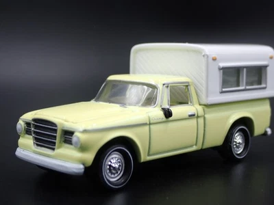 1960-1964 Studebaker Champ Pick-Up Camion W con Gancio 1:64 Modello Auto - Immagine 1 di 4