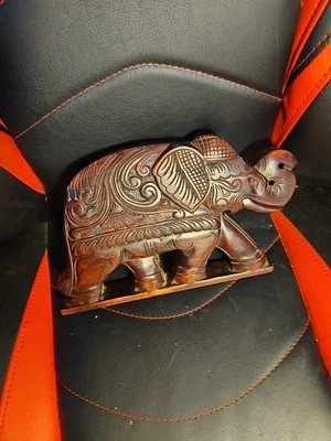 Elefante Tallado a Mano Placa de Madera Secreta Joyería Oculta Puzzle Compartimento Caja Foto 1 de 4