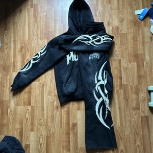 DIAMONDS & MONEY Black Sweatsuit, Size Medium ~ Flared Sweats + Zip Up Hoodie - Picture 1 of 7