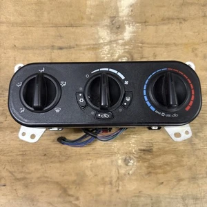 07-09 DODGE CALIBER / PATRIOT A/C HEATER CLIMATE TEMPERATURE CONTROL 55111874AC - Picture 1 of 5