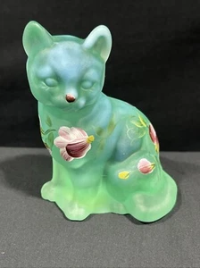 FENTON ART GLASS HAND PAINTED GLASS CAT SIGNED BY L. EVERSON 4” - Picture 1 of 10