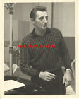 VINTAGE Robert Mitchum IN RECORDING STUIDO 57 CAPITOL RECORDS Publicity Portrait