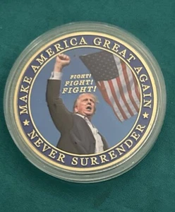 TRUMP CHALLENGE COIN FIGHT REPUBLICAN MAGA GOP PRESIDENT NEVER SURRENDER Blue - Bild 1 von 16