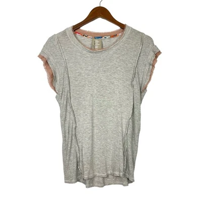 Camiseta suave Dolan pequeña para mujer gris tejida borde crudo ribete de gasa Foto 1 de 4