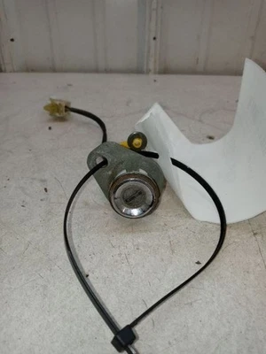 03 04 2005 HYUNDAI SONATA 2002 LLAVE CERRADURA CILINDRO MALETERO TRASERO OEM  Foto 1 de 4