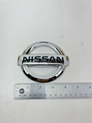 2013 - 2015 nissan altima sedan rear trunk logo badge chrome emblem 84890 3TA0A Foto 1 de 4
