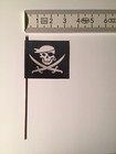 1265) 1x 28mm Pirate Flag Pirates of the Caribbean Ready On 8cm Metal Flagpole