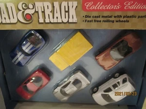 1:64 Road & Track by Maisto Collectors Edition Corvette Mercedes Viper Hummer - Picture 1 of 4