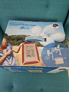 La Crosse Technology Professional Weather Center Weather Pro 1612CH-IT 915MHz - Picture 1 of 2