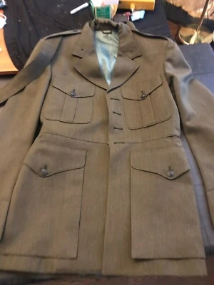 Vestido Marino Verde Chaqueta y Pantalón y Camisa Tostada Uniforme Completo Foto 1 de 4