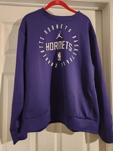 NBA Charlotte Hornets DriFit Sweatshirt Lila M - Bild 1 von 5