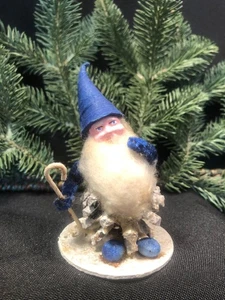 Vintage Christmas~ Pine Cone Elf Gnome~ Spun Cotton & Chenille~ West Germany - Afbeelding 1 van 11