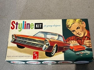 Box only - AMT 8120 1/25 Scale 1961 Ford Galaxie Club Victoria Styline ***NO Mod - Picture 1 of 10