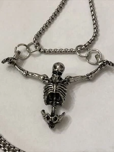 Goth Style Edelstahl Skelett Halskette Neu - Bild 1 von 9