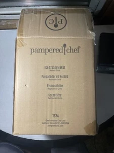 Pampered Chef Electric Ice Cream Maker Compact 1 qt. Model 1534 White NEW - Picture 1 of 2