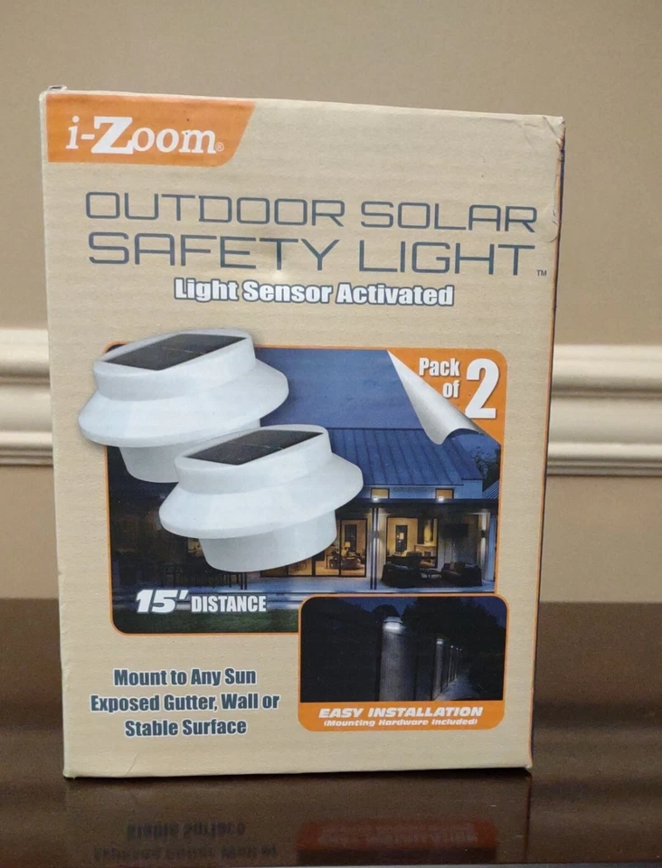 i-ZOOM Outdoor Solar Safety Light. Set of 2. GJl - Image 1 of 4