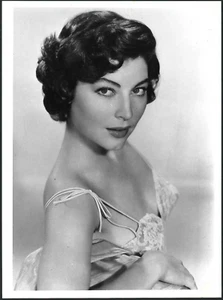 AVA GARDNER VINTAGE ORIGINAL PHOTO HOLLYWOOD ACTRESS EXQUISITE STUNNING POSE - Picture 1 of 2