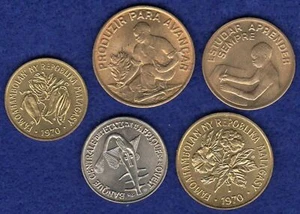 West African States Cape Verde, Madagascar, 1970s FAO 5x Coins, Unc (Ref. t3465) - Picture 1 of 2