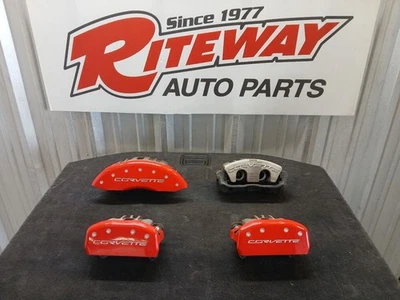 CONJUNTO COMPLETO DE 4 PINÇAS 05-13 CORVETTE C6 - Imagem 1 de 4